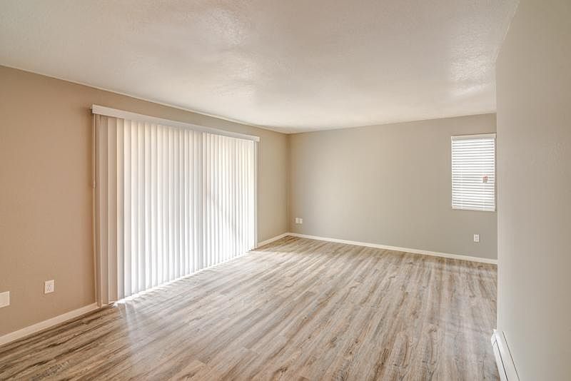 1st image of 2836 F St SE