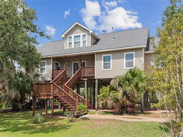 238 Coin Du Lestin Dr, Slidell, LA 70460