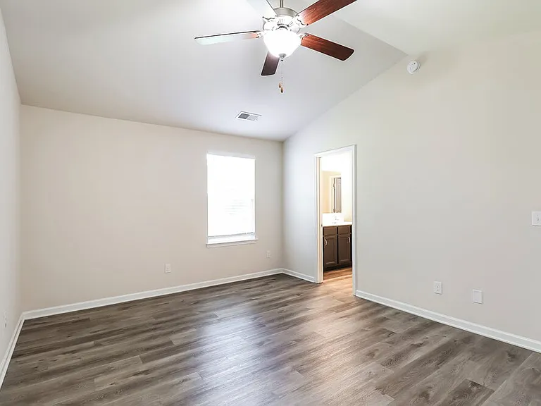 7810 Shadow Lawn Rd — Photo 10