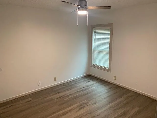 3927 Dexter Ave — Photo 7