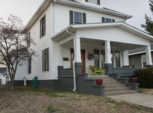 711 Metropolis Street, Metropolis, IL 62960