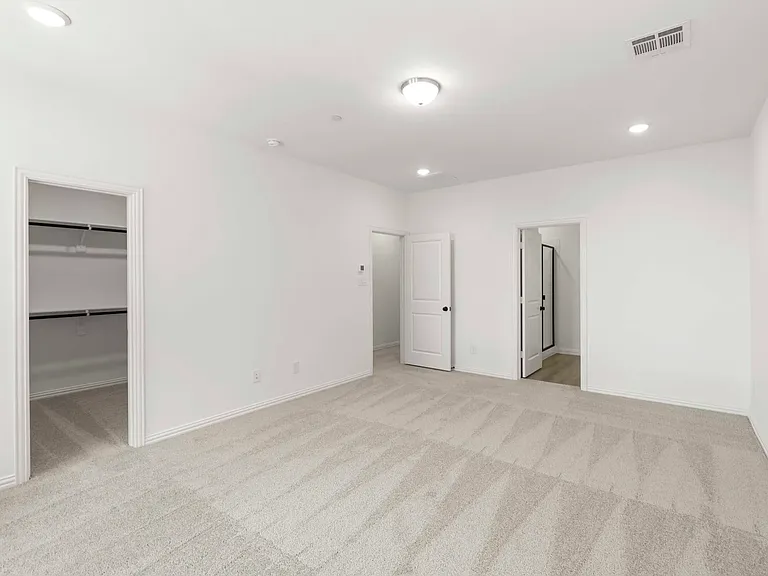 1215 Daybreak Dr — Photo 19