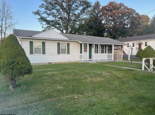 706 W Central St, Elkins, WV 26241