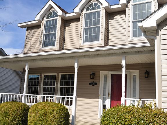 4th image of 2213 Samantha Cir