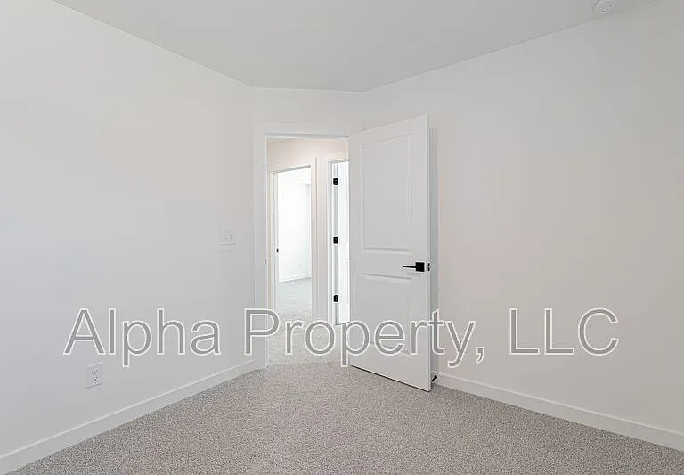 1455 Darrowby Way — Photo 19