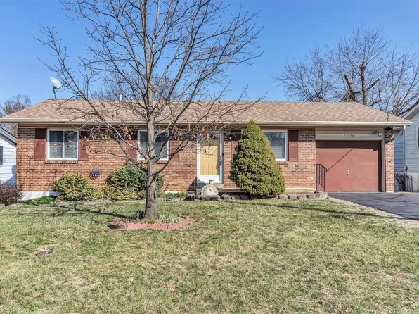 2274 Louie Dr, Arnold, MO 63010