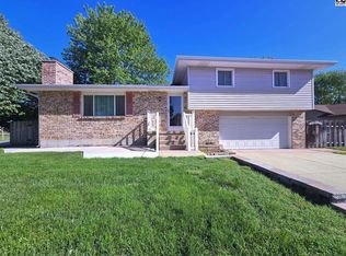 101 Crestview Ave, McPherson, KS 67460