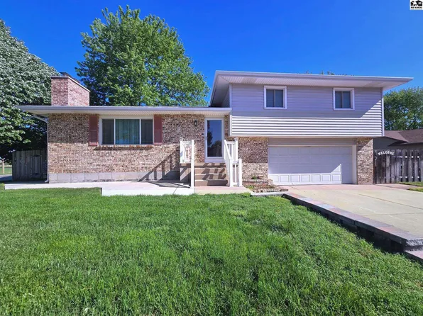 101 Crestview Ave, McPherson, KS 67460