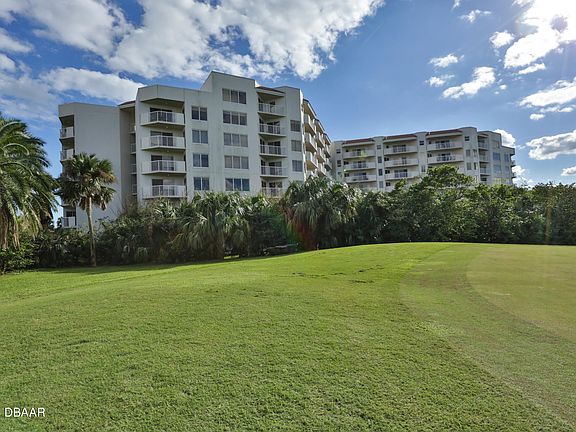 4th image of 3 Oceans West Blvd APT 3D4