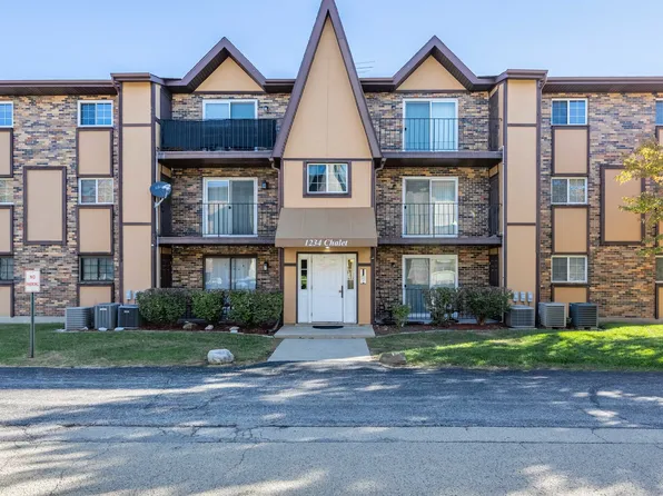 1234 Chalet Rd APT 301, Naperville, IL 60563