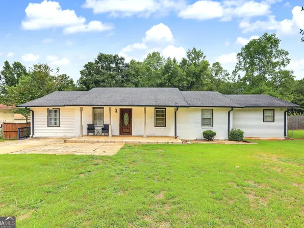 307 Elizabeth Ln, Griffin, GA 30223