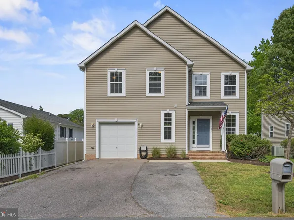 5545 Exeter St, Churchton, MD 20733