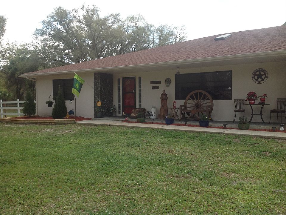 1st image of 8926 N Elmtree Ave