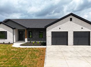 702 Spokane Dr, Richmond, KY 40475