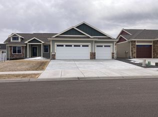 3711 Thomas Rd, Cheyenne, WY 82009