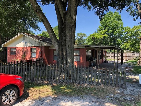 2nd image of 2612 Elm Ave