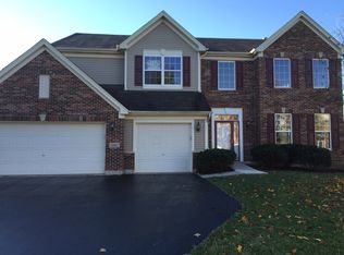 1843 Heather St, Bolingbrook, IL 60490