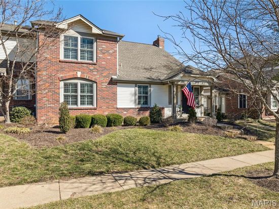 1920 Baxter Ridge Dr, Chesterfield, MO 63017
