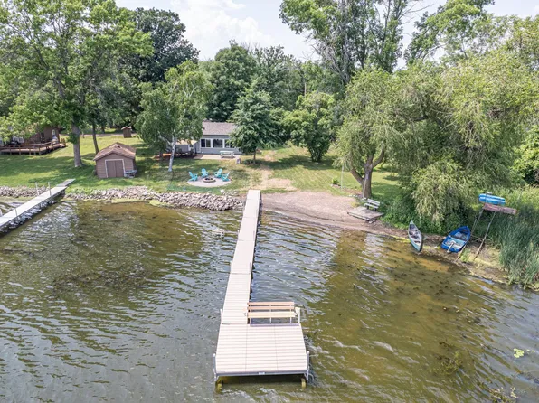 52535 Azalea Ave, Stanchfield, MN 55080