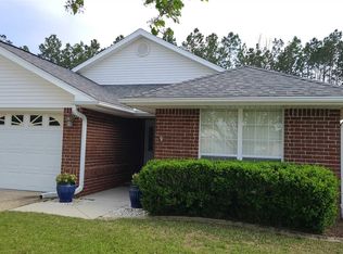 19 Easton St, Cantonment, FL 32533