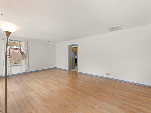 2nd image of 17560 Hillside Ave