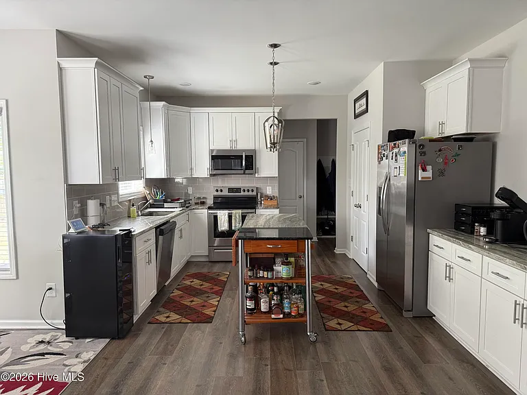 406 Ames St — Photo 19