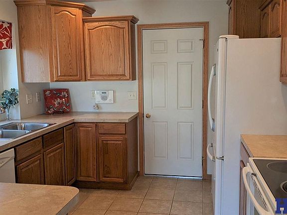 2nd image of 6934 S 88th St