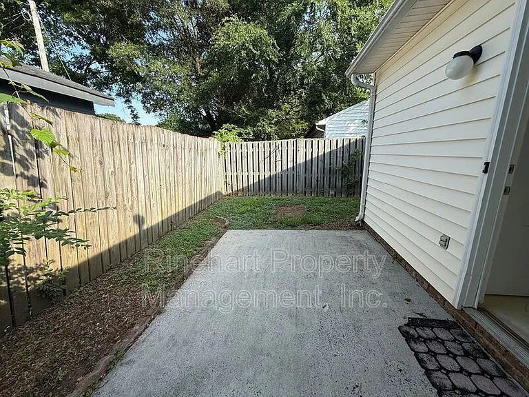 1033 Park Meadow Dr — Photo 12