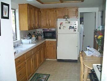4th image of 4954 E Madison Ave