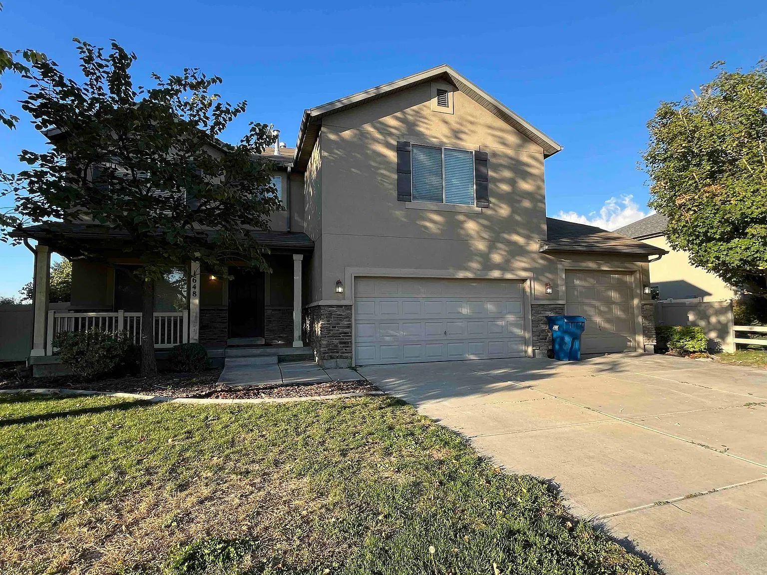 3 bed, 3194 sqft, $2,800 — Photo 1