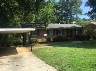 822 Fairfield St, Burlington, NC 27215