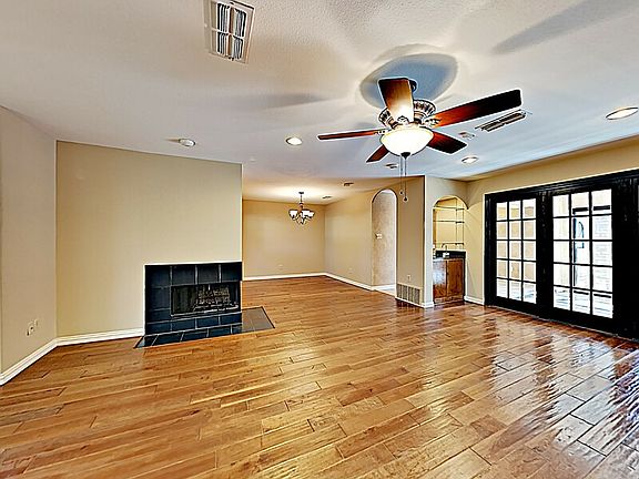 2nd image of 6217 Sea Meadow Dr