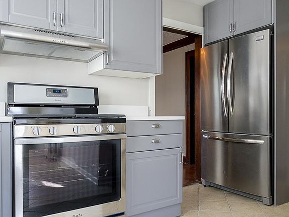 4th image of 17213 Clifton Blvd Floor 2