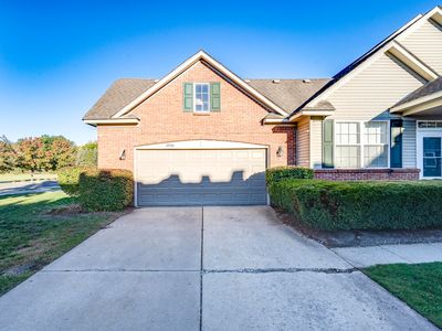 29581 Trail Creek Dr, New Boston, MI, 48164