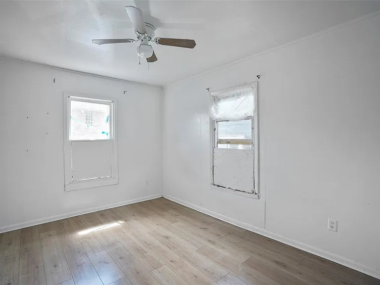 3003 Amboy St — Photo 5