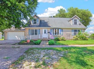 419 Center St, Mazon, IL 60444