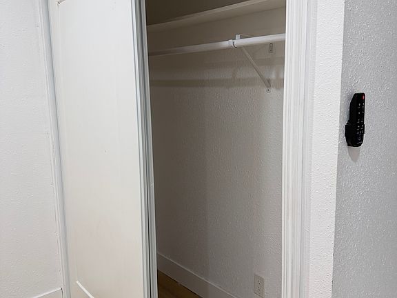 3rd image of 592 Victoria Ct Suite A