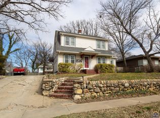 814 W 12th Ave, Emporia, KS 66801