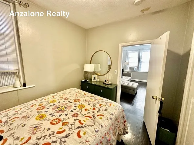 8 Margaret St #2 — Photo 19