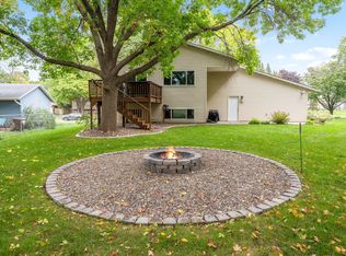 7476 Jeffery Ln S, Cottage Grove, MN 55016