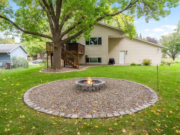 7476 Jeffery Ln S, Cottage Grove, MN 55016