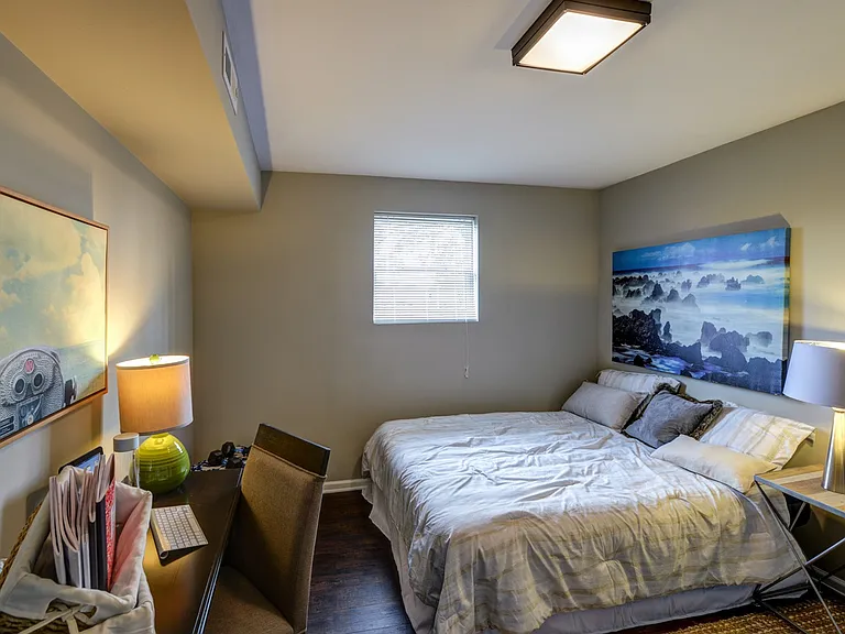 1837 Grayland Ave #B — Photo 5