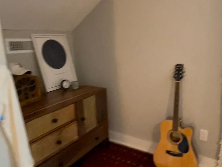 Upstairs Bedroom #2