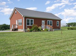 822 Brookhaven Rd, Statesville, NC 28625