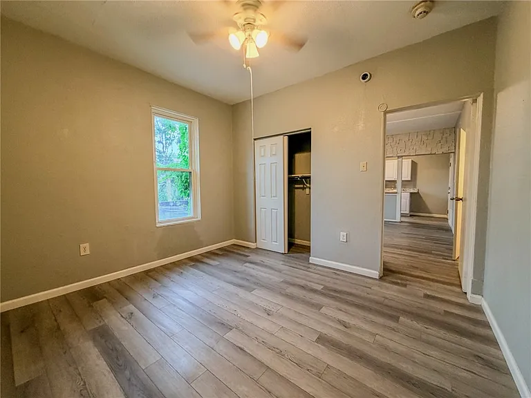 548 Hansen Ave #3 — Photo 15