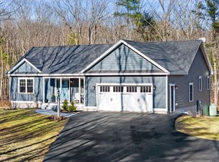 9 Sadie Ln, Kennebunk, ME 04043