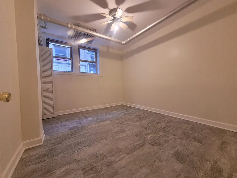5713 N Magnolia Ave #G — Photo 6