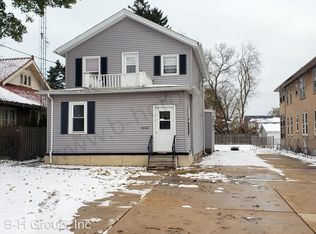 6603 5th Ave APT 3, Kenosha, WI 53143