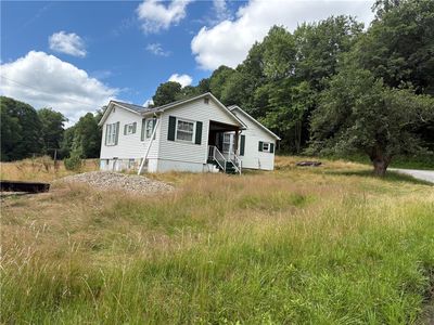 400 Higgins Rd, Hilliards, PA, 16040