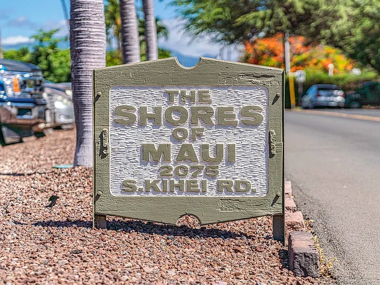 S Kihei Rd — Photo 41